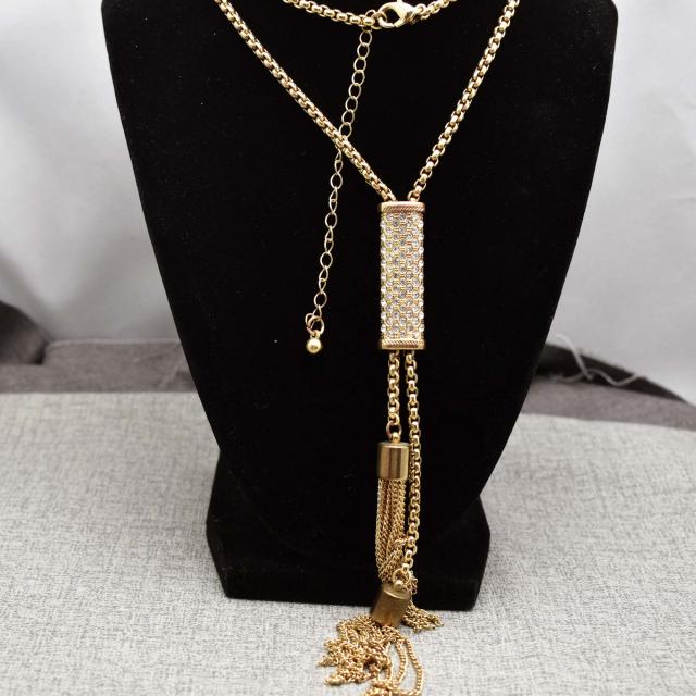 Gold Tone Rolo Lariat Barrel with Clear Rhinestone and Tassel Necklace